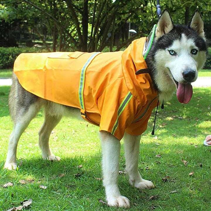 Rainaway™ - Dog Raincoat With Leash/Harness Port - Agora Pet Supply